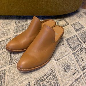 Women's Size 40 Fortress Clogs